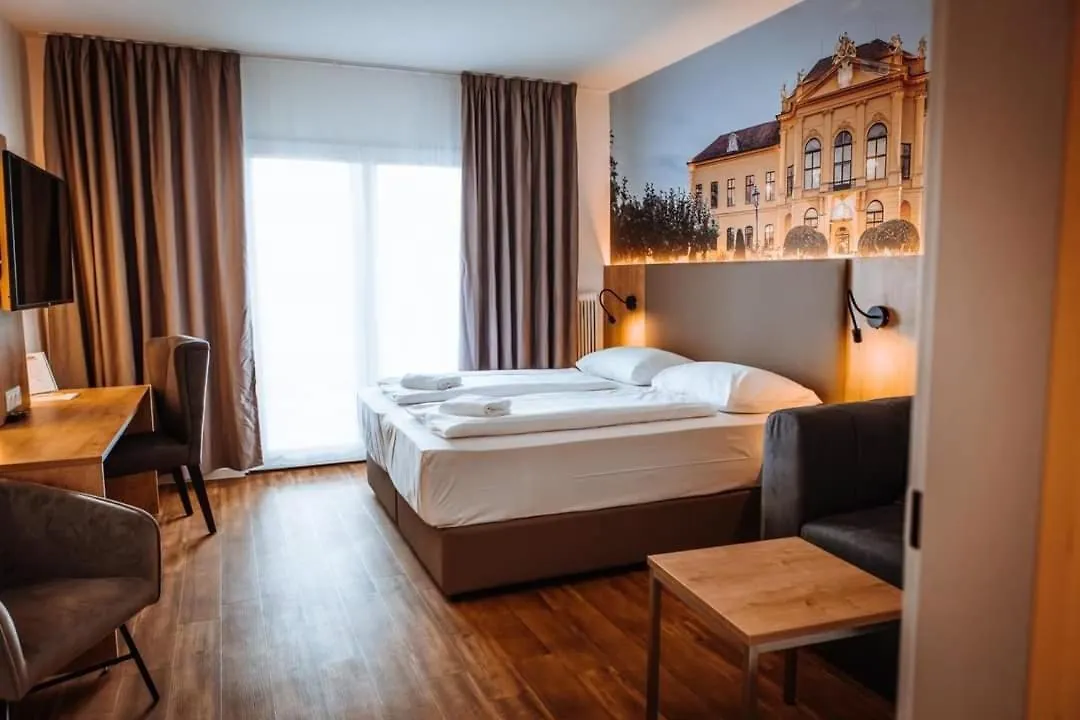 Hotel Am Sachsengang Gross-Enzersdorf