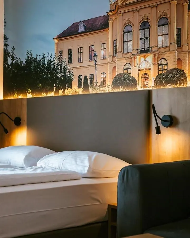 Hotel Am Sachsengang Groß-Enzersdorf