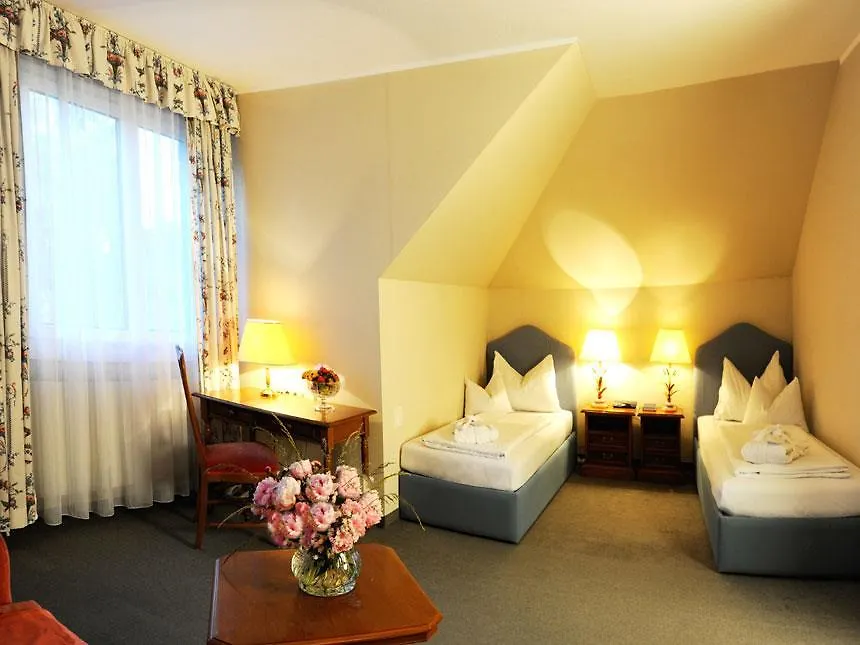 Hotel Am Sachsengang Groß-Enzersdorf