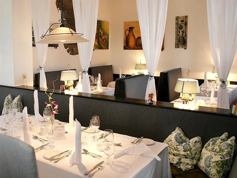 Hotel Am Sachsengang Groß-Enzersdorf 4*,  النمسا