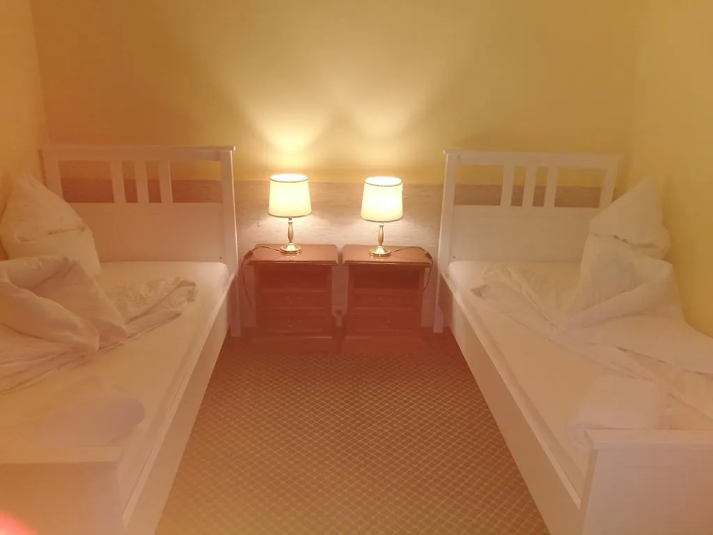 Hotel Am Sachsengang Groß-Enzersdorf