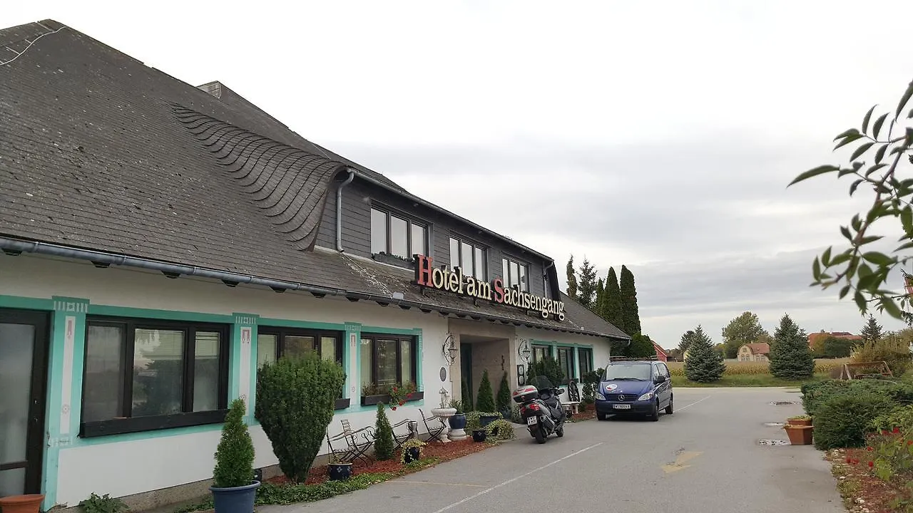 Hotel Am Sachsengang Groß-Enzersdorf